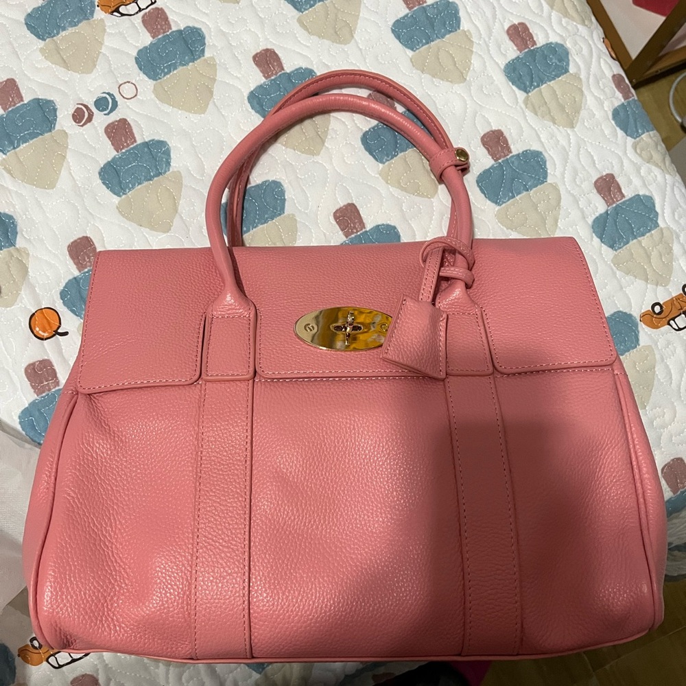 Pink Leather Handbag. Brand new!